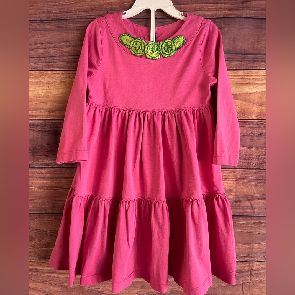 Hanna Andersson Girls Pink Cotton Tiered Dress Green Crochet Flowers Size 100 4T